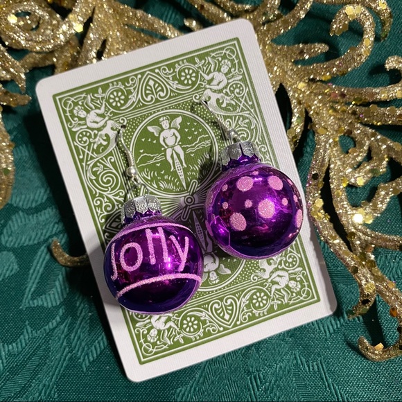 🎄New Christmas Bulb Earrings & Necklace Set - Picture 6 of 10